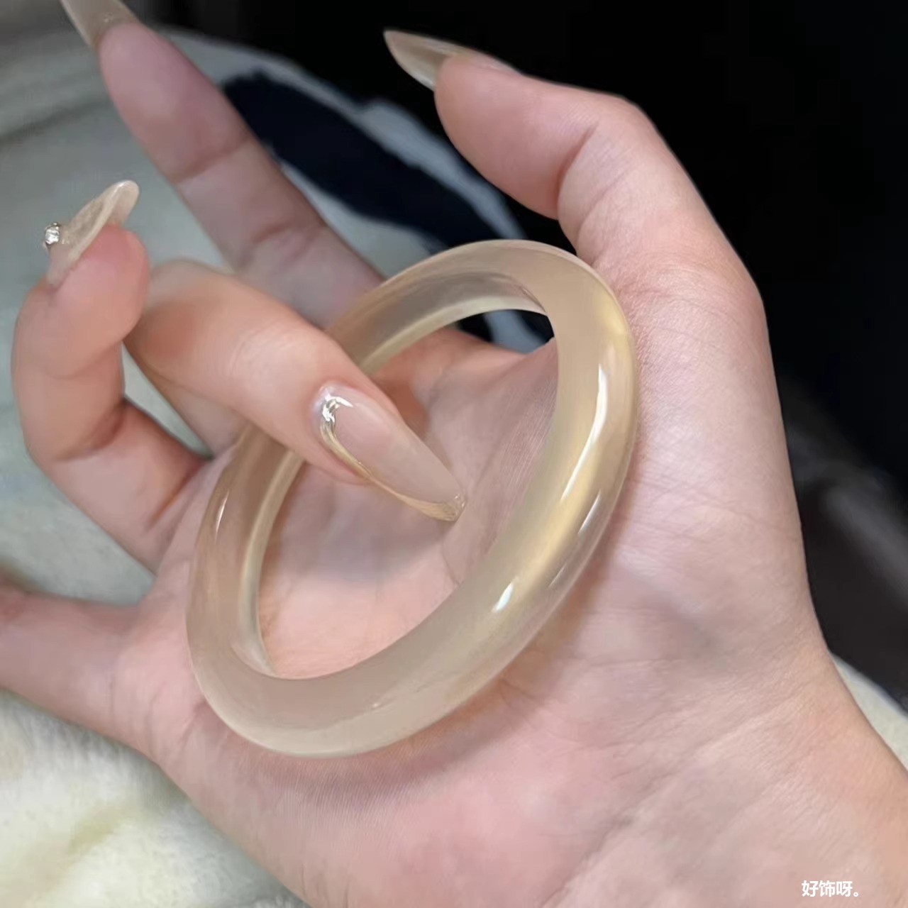 马料玉髓香槟金玛瑙手镯子冰荧光小钢炮高冰天然送女友闺蜜荔枝冻