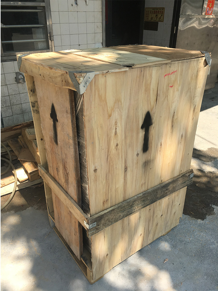 必达木箱防撞三角铁包角铁护角包装角码 木包装边角固定五金配件