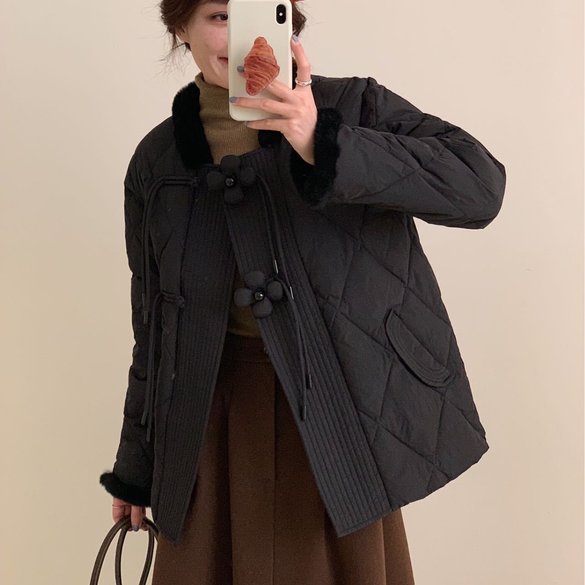 羽绒服女新中式短款国风盘扣女装兔毛拼接小香风温柔风冬季外套