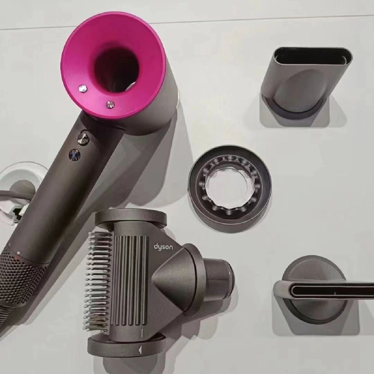 Dyson New Generation Anion Hair Dryer Hd15 Can Be Invoiced