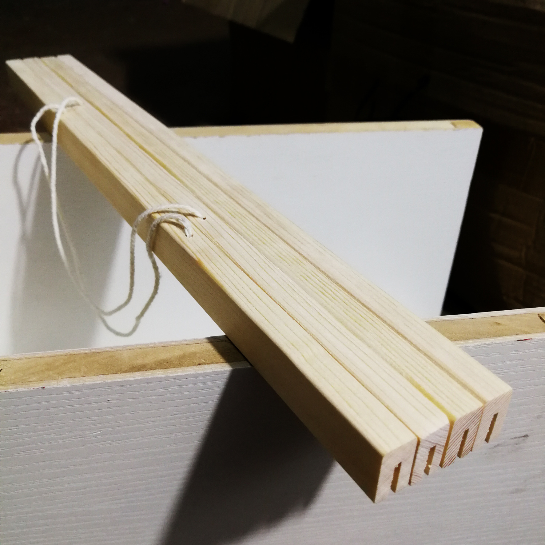 diy免工具实木挂画轴海报木杆装饰画木质卷轴挂画夹挂历条吊旗杆