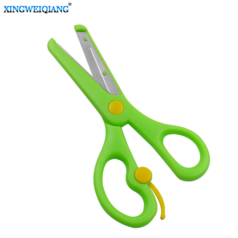 幼儿园手工剪刀孩子都爱玩的100款纸飞机大全儿童创意折纸书剪纸3d