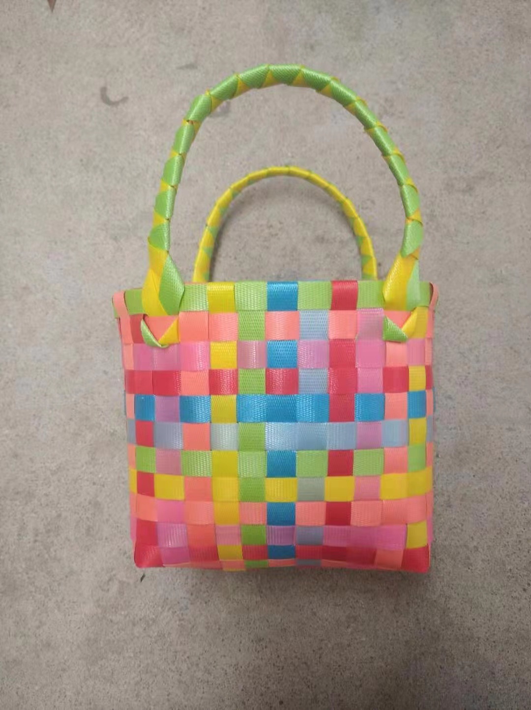 Handmade Plastic Woven Bag Women's Small Square Bag Multi-Color Optional Hand-Carrying Vegetable Basket Children's Vegetable Basket Quantity Discount