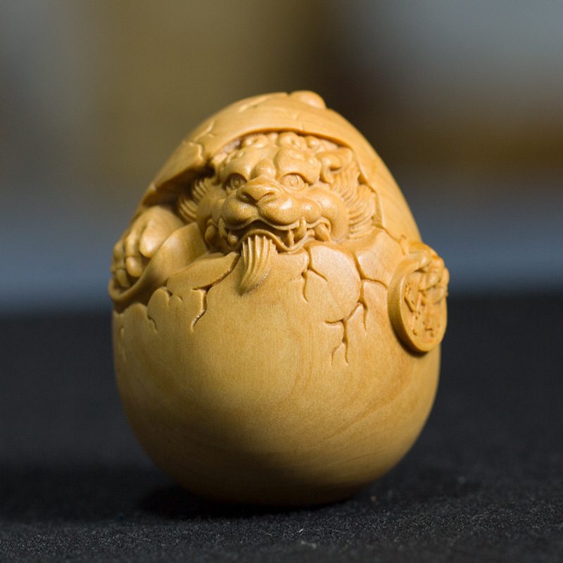 小叶黄杨木雕木质雕刻文玩手把件盘玩生肖龙蛋随身把玩手件小挂件