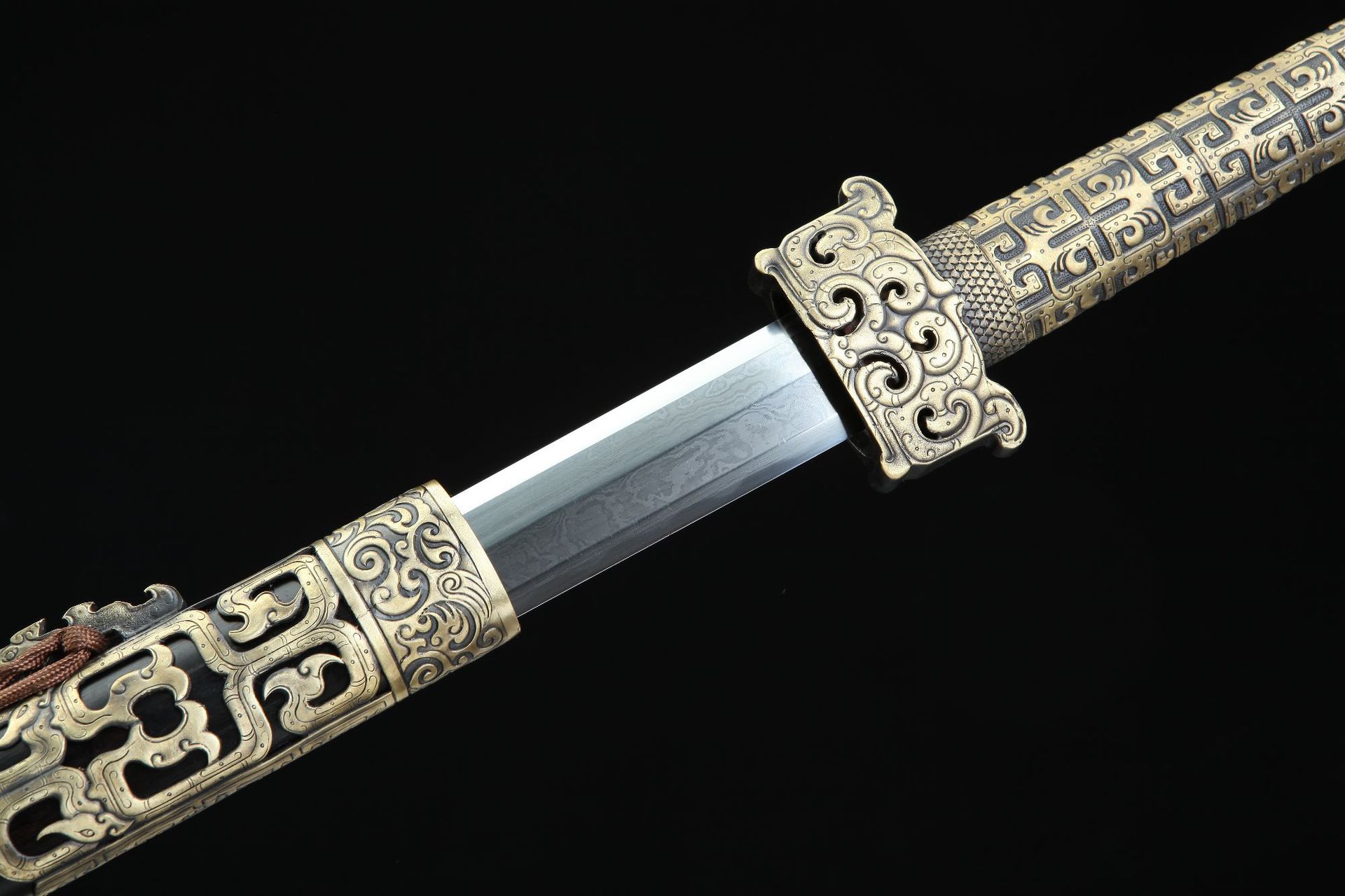 龙泉市刀剑龙骨一体纯铜装春秋剑八面花纹钢烧刃唐清剑宝剑未开刃