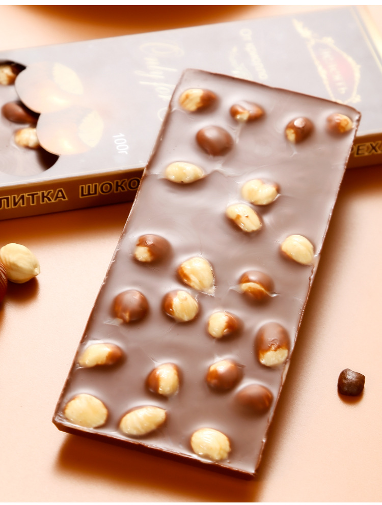 俄罗斯风味大榛子黑巧克力整颗榛仁果仁夹心大板礼盒女友礼物新品