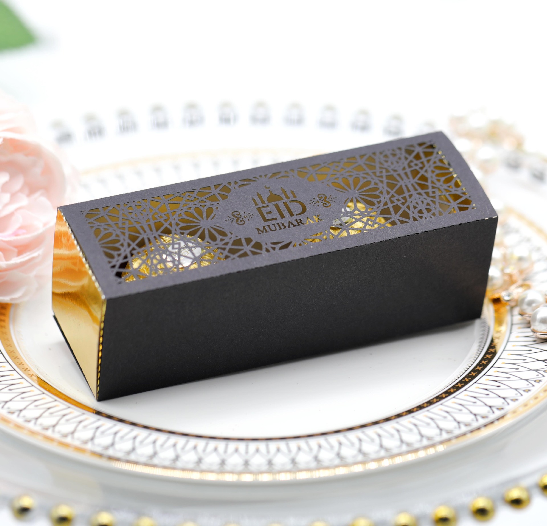 速卖通伊斯兰开斋节喜糖盒 eid斋月节银色巧克力结婚节日纸盒批发