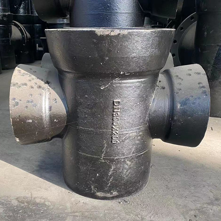 球墨铸铁管件 盘承短管dn100 150 200插盘短管双盘直管铸铁管配件