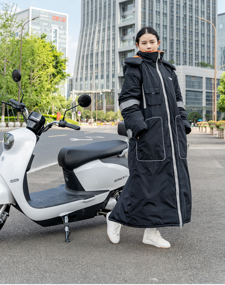 骑车防寒服骑电动摩托车的挡风衣女防风衣电瓶车冬季加绒加厚带帽