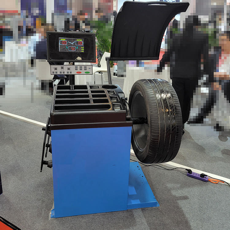 车轮平衡机 汽车轮胎平衡机车轮平衡仪汽车维修设备
