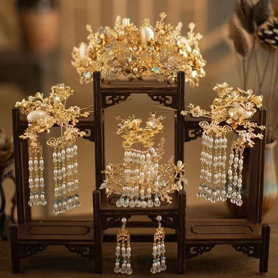 古装新娘秀禾头饰中式婚礼凤冠流苏古风发饰新款大气轻奢金色套装