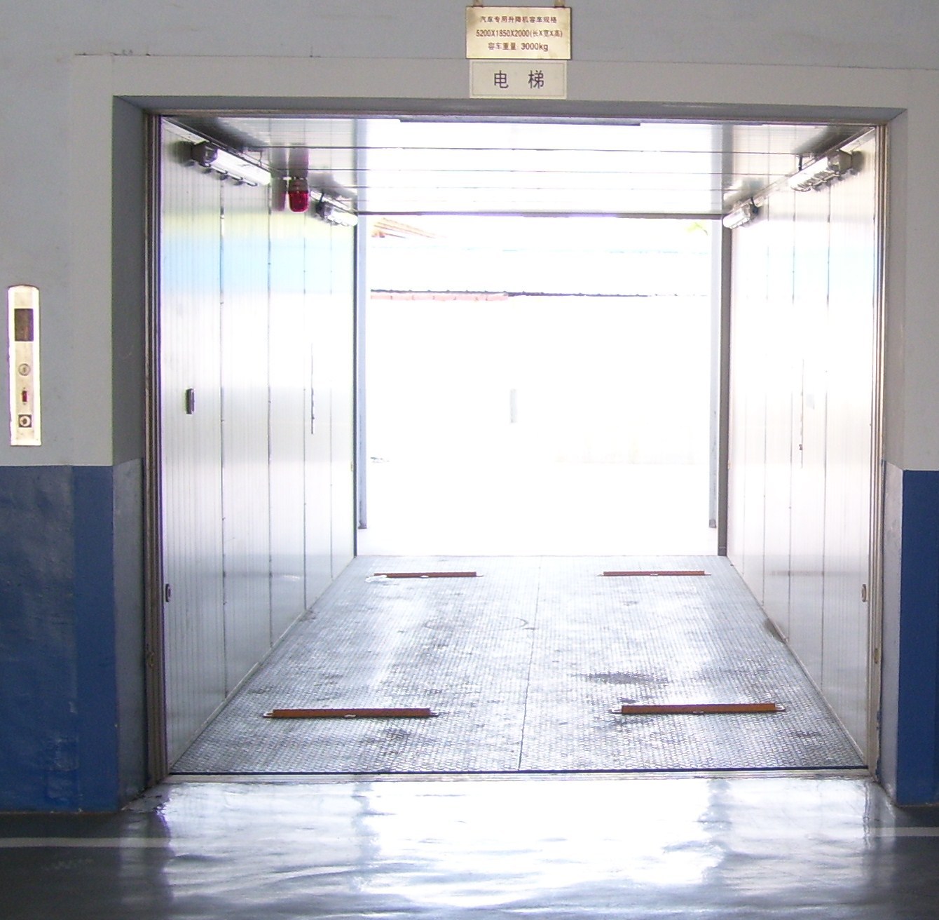 汽车4s电梯停车场汽车电梯 htk10t无机房载货电梯 有机房货梯