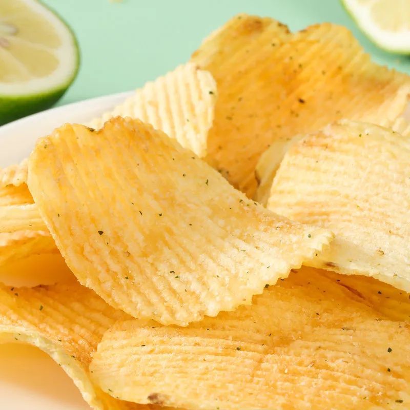 可比克小弯曲原切薯片40g多口味批发追剧办公室解馋小零食大礼包