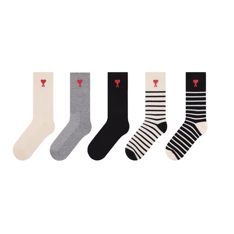 Japanese Love Embroidery Long Tube Autumn and Winter Socks Striped Color Matching Black White Gray Couple Trendy Socks Paris Simple Fashion