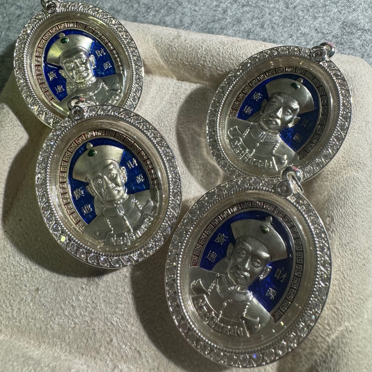 泰国佛牌 二哥丰 阿赞苏斌正品-阿里巴巴