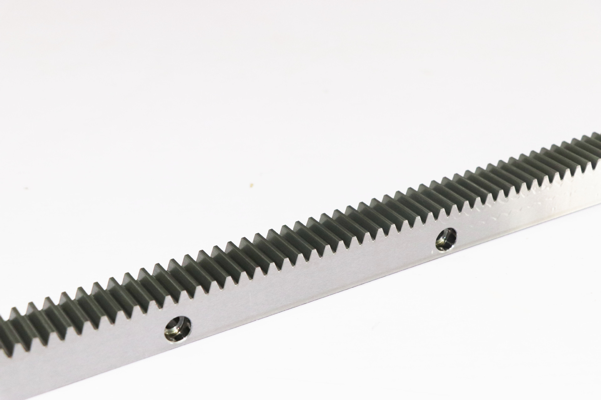 0成交0件2m模数标准直齿齿条厂家直销加工精度高淬火传动配件桁架齿条