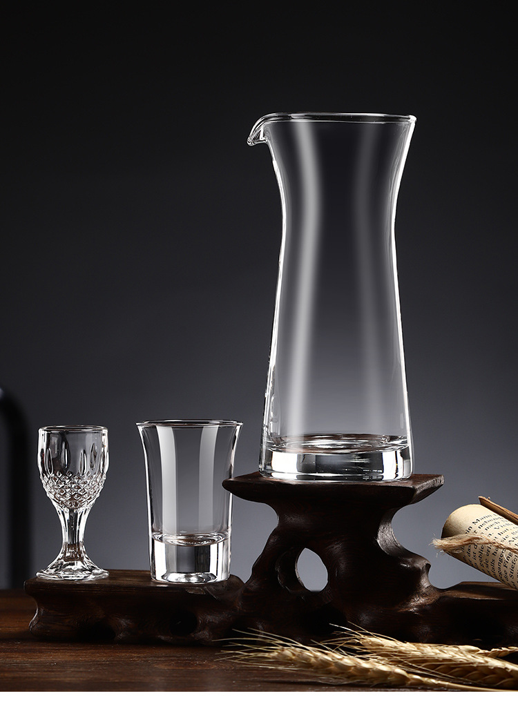 家用玻璃分酒器白酒高脚杯饭店白酒壶醒酒器小酒杯一口杯酒具