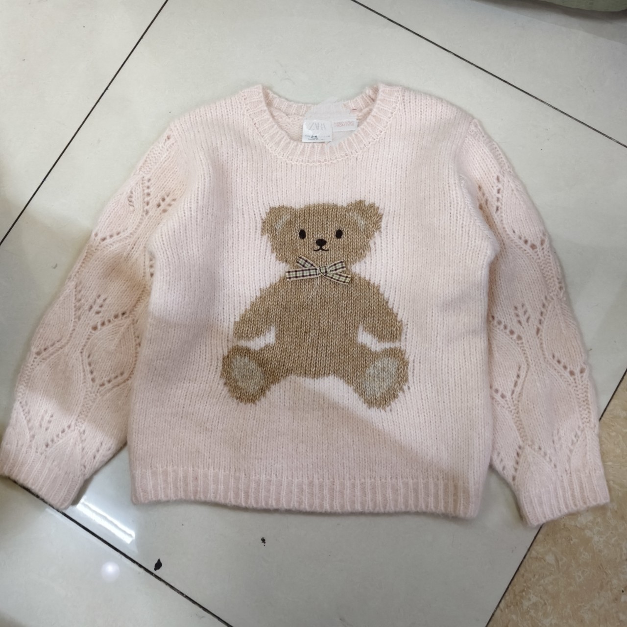 外贸尾单女童卡通小熊图案圆领针织衫儿童毛衣-阿里巴巴