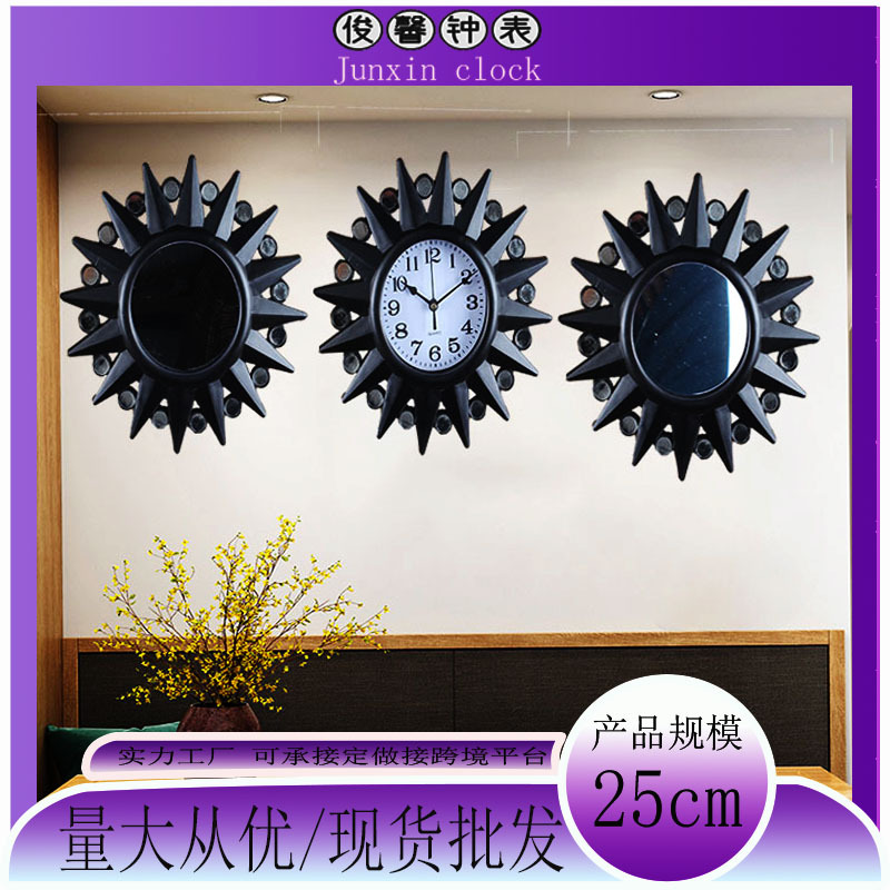 Amazon Hot Selling European and American Triptych Mirror Hanging Noiseless Clock Crafts Clock Golden Wall Clock Wholesale