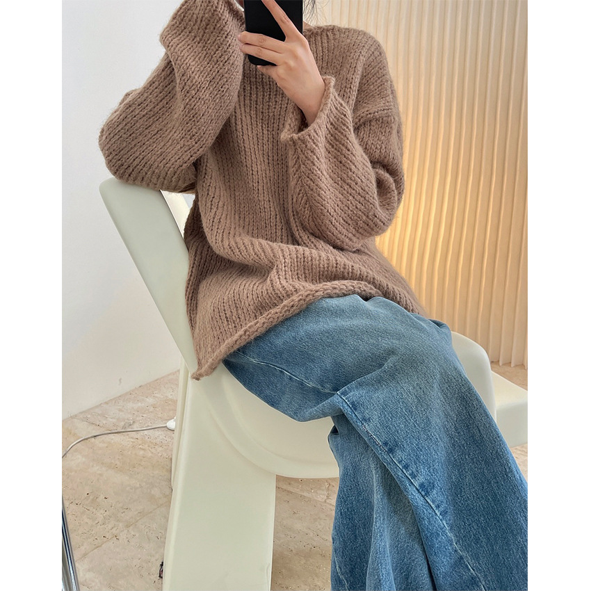 Autumn and Winter New Korean Dongdaemun Cream Thick Needle Soft Glutinous Pullover Loose Sweater Lazy and Simple Top for Women