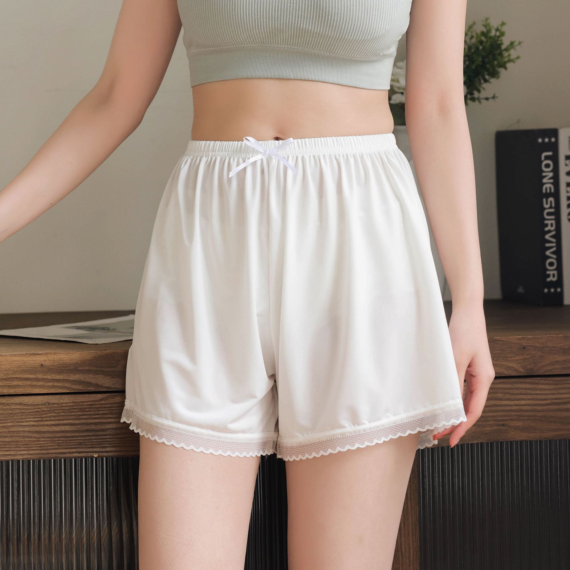 Lace White Safety Pants Women's Ice Silk Anti-Exposure Summer Thin Non-Curling Can Be Worn outside Shorts Safe Base Shorts