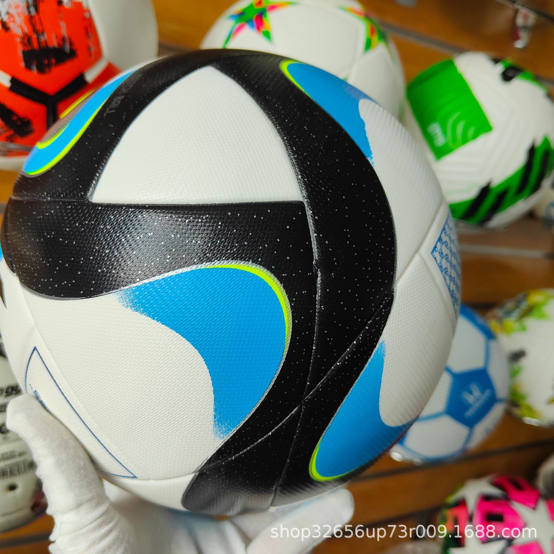 Wholesale Student No. 5 Ball Youth Training Ball Competition World Cup 20 Pieces Thickened Pu Football Factory in Stock