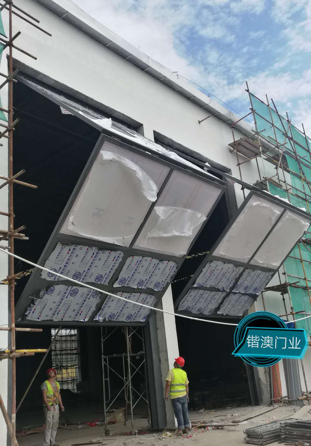 电动玻璃窗,上折门,电动上折窗厂家,上翻门生产:上海锴澳制造