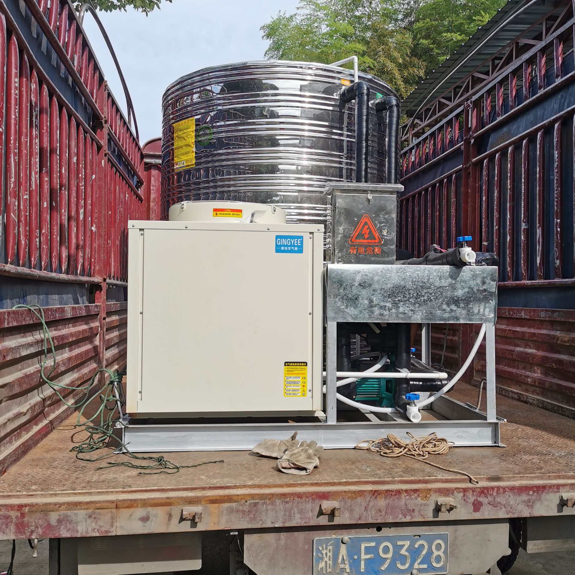 广东建筑工地项目部10p10吨空气能热水器批发 商用空气源热泵厂家