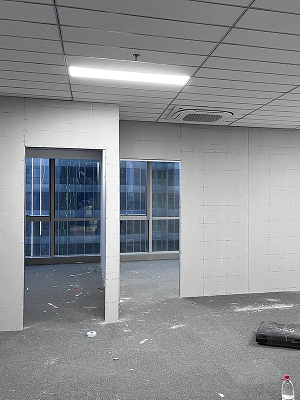 石膏板隔墙轻钢龙骨隔墙吊顶隔断办公室厂房商场隔墙围挡安装-阿里巴