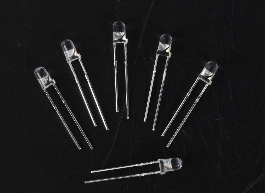 永恒晟led直插灯珠f3草帽灯珠发光二极管3mm白发蓝光信号指示灯珠