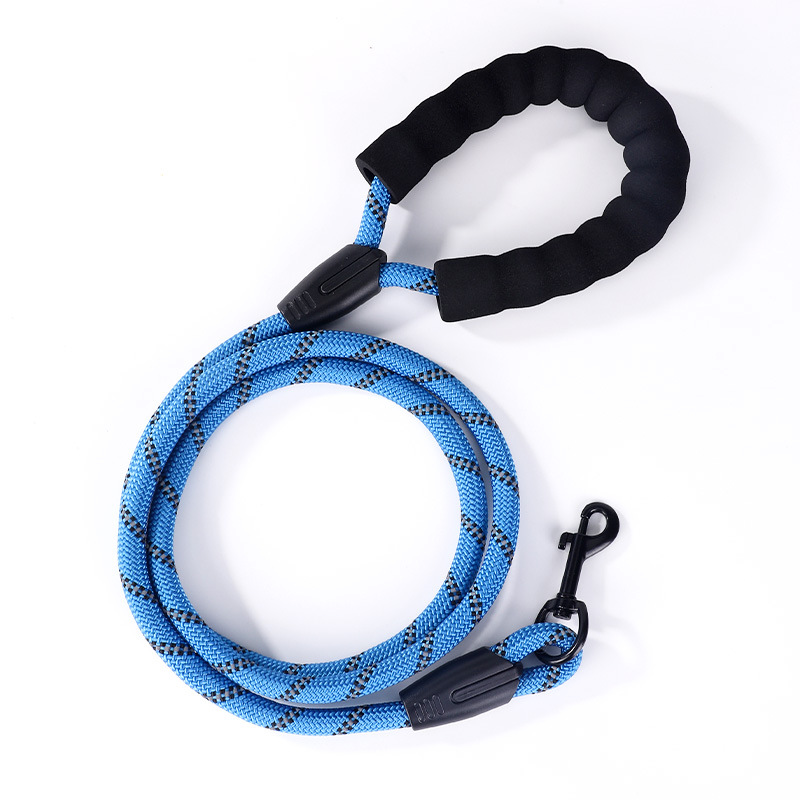 Dog Hand Holding Rope Nylon Reflective round Rope Multicolor Amazon Taobao Hot Sales Foam Handle Small, Medium and Large Dogs Dog