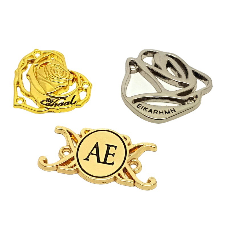 Yiwu Factory Direct Sales Die Casting Zinc Alloy Label Stitching Pin Luggage Clothing Nameplate Can Be Customized