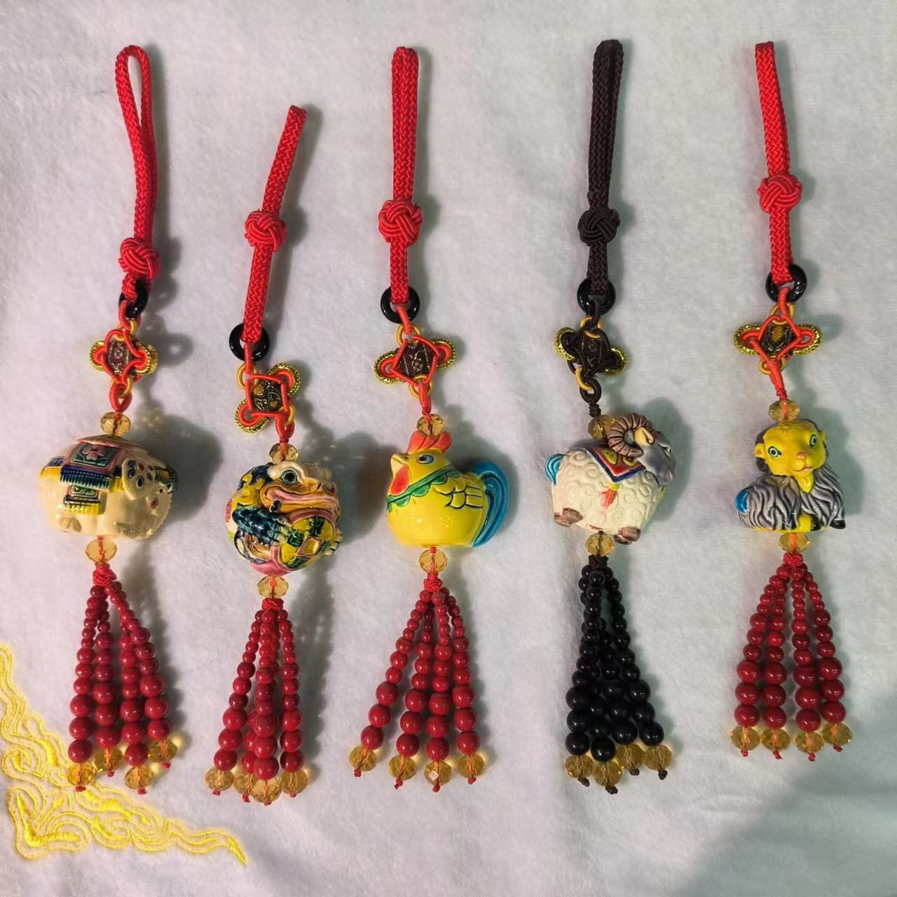 台湾交趾陶彩陶十二生肖吉祥汽车车内挂件装饰手工工艺品送礼aqx9