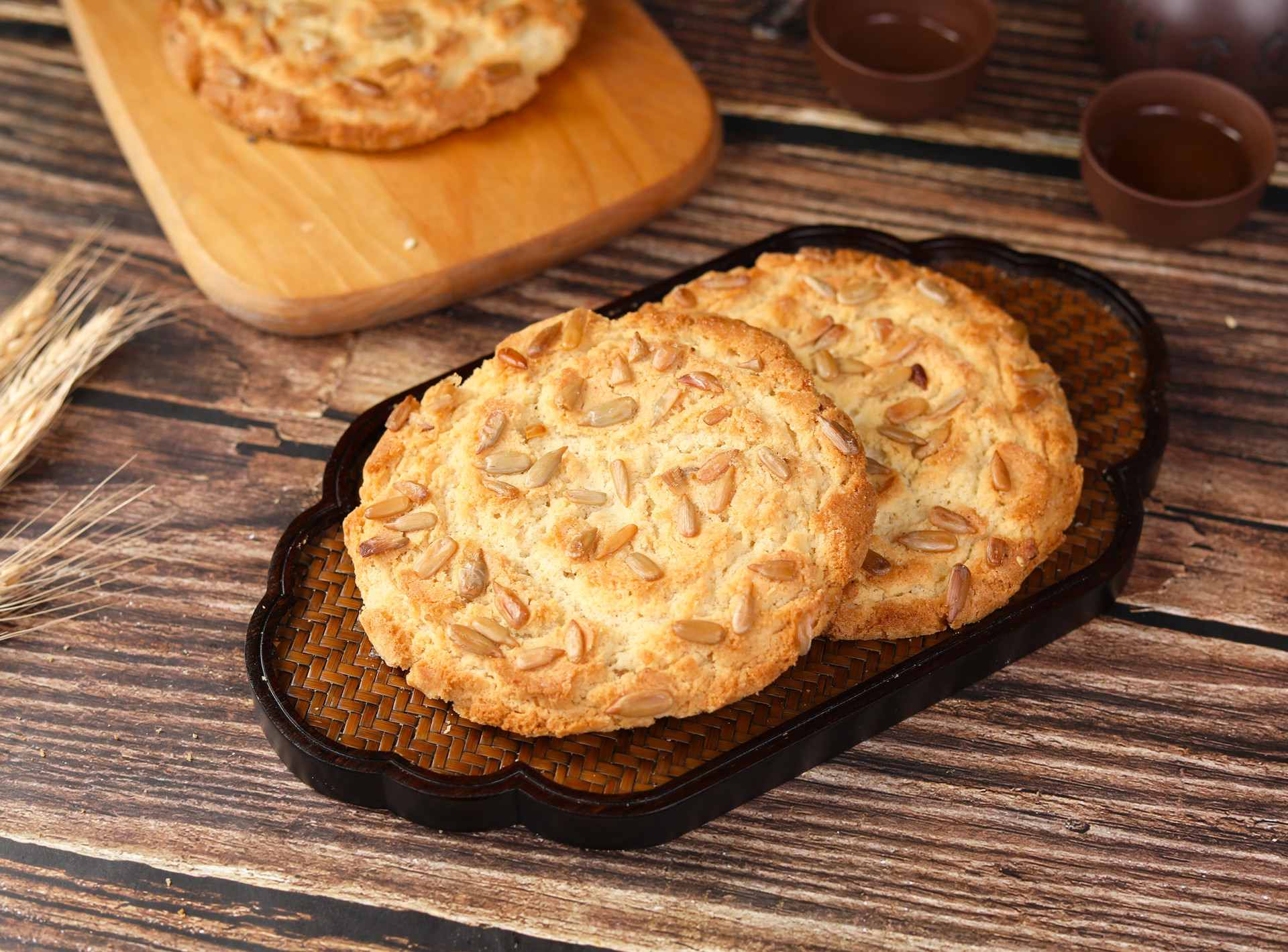 果仁桃酥整箱老式大桃酥饼干点心传统糕点休闲零食油酥饼干