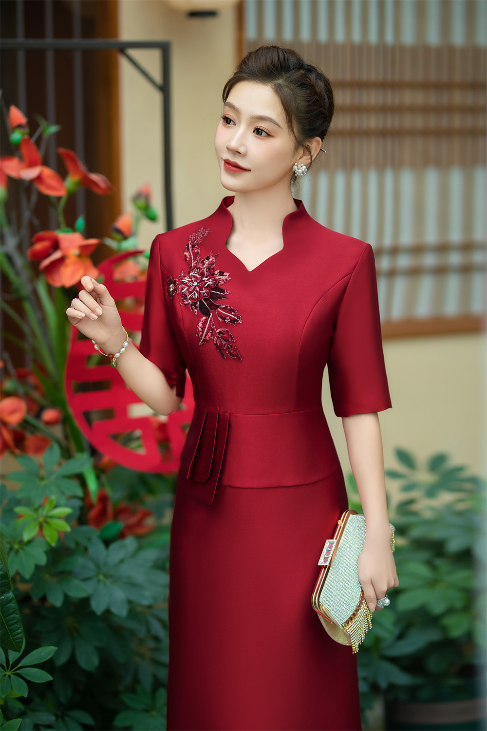 高端红色喜婆婆旗袍2024新款中式改良喜妈妈婚宴装连衣裙气质礼服