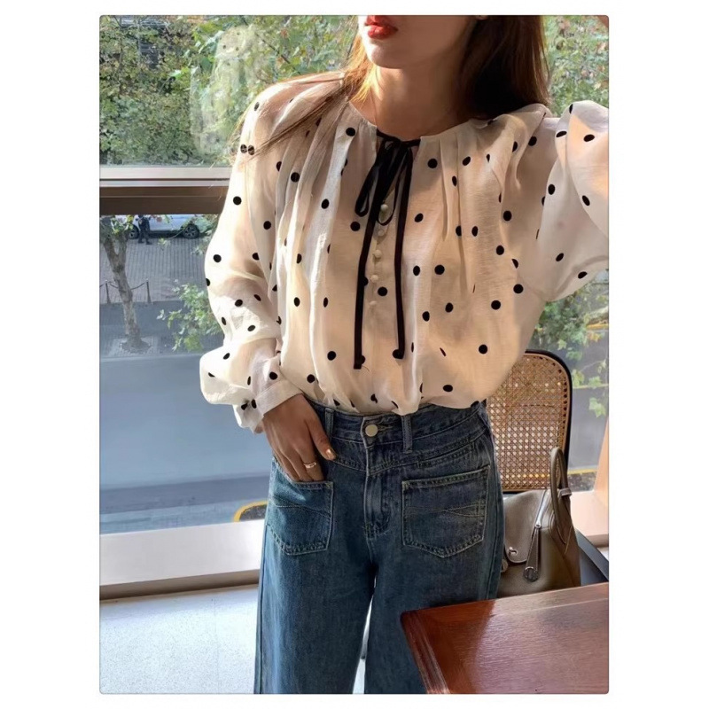 春装甜美领衬衫百搭洋气长袖上衣温柔风女宽松波点灯笼袖