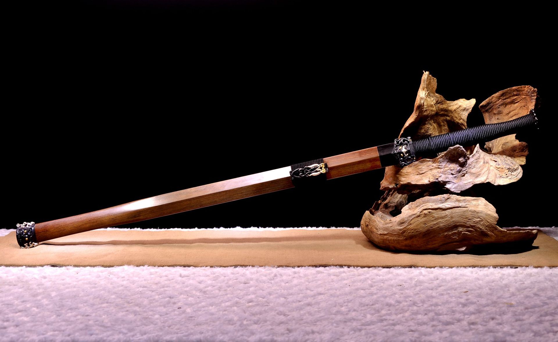 龙泉市刀剑自炼钢一体春秋剑防身硬宝剑传统工艺品汉剑收藏未开刃