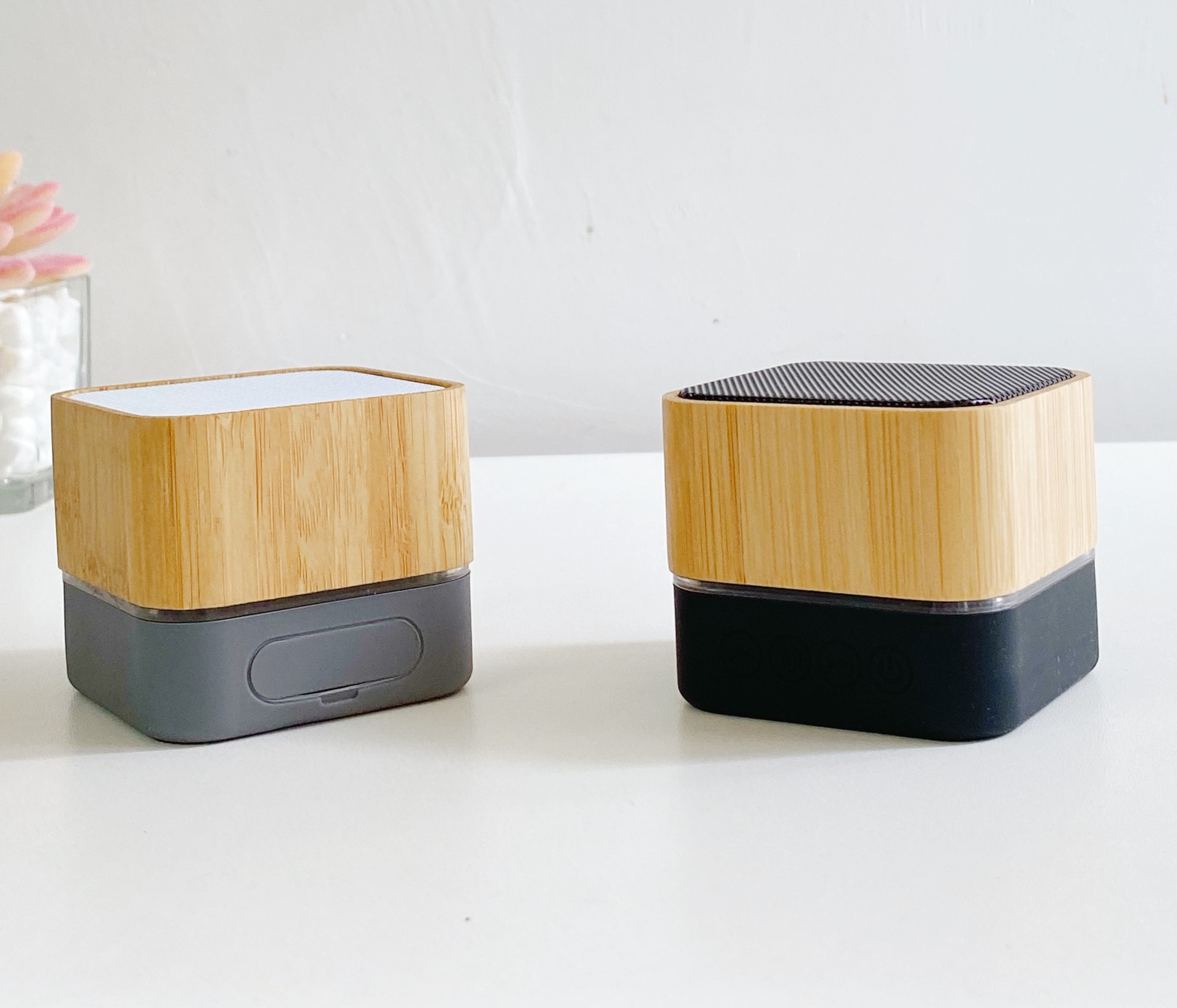 a15方形竹木音响迷你发光实木竹木音箱木质蓝牙音箱音响礼品批发