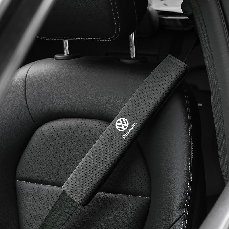 适用大众迈腾宝来id3朗逸高尔夫id4汽车安全带护肩套翻毛皮冲孔