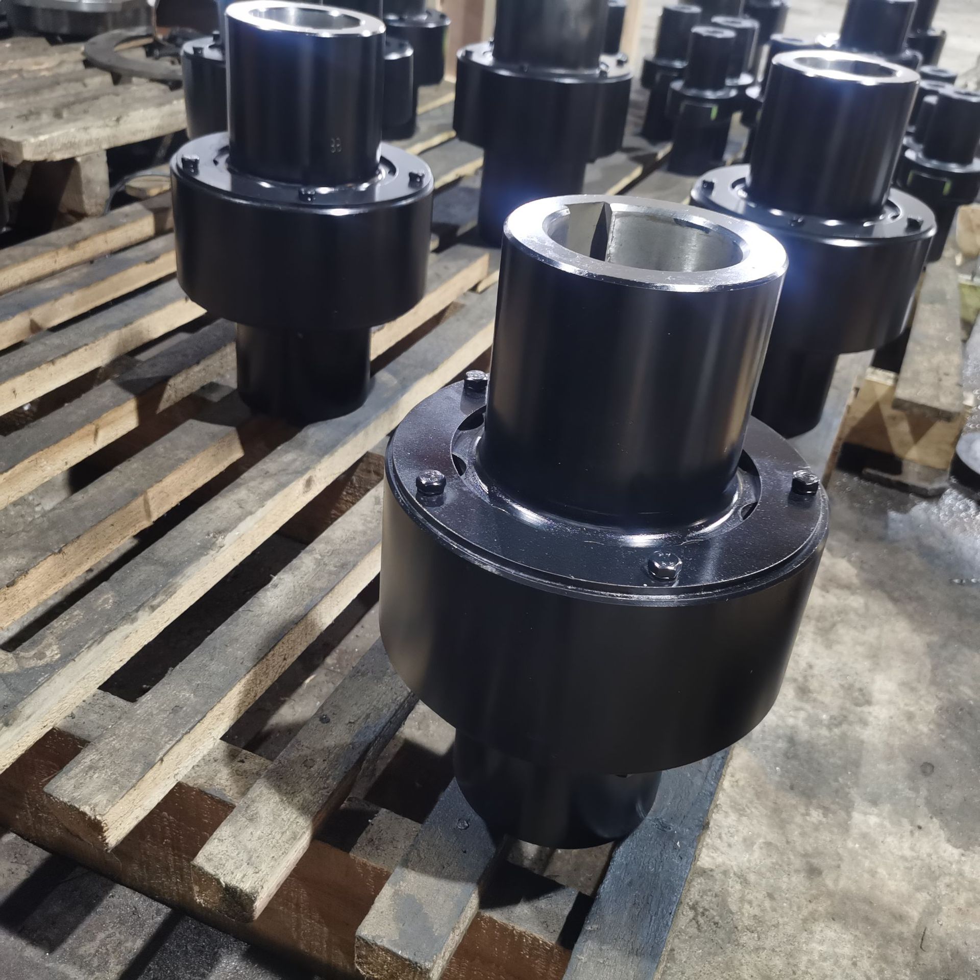 弹性套尼龙柱销棒齿式传动轴lz弹性柱销联轴器