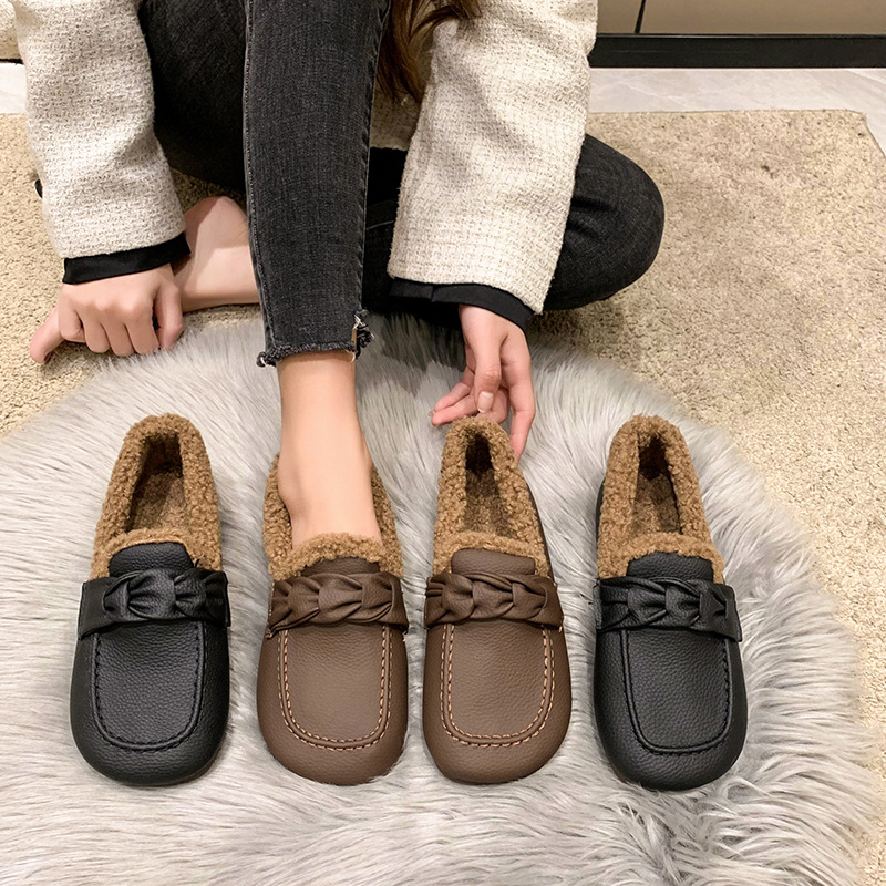 Leather Flat Shoes 2023 Autumn and Winter New Soft Bottom Soft Surface Fashion Casual Fleece-lined Peas Shoes Slip-on Mom Shoes