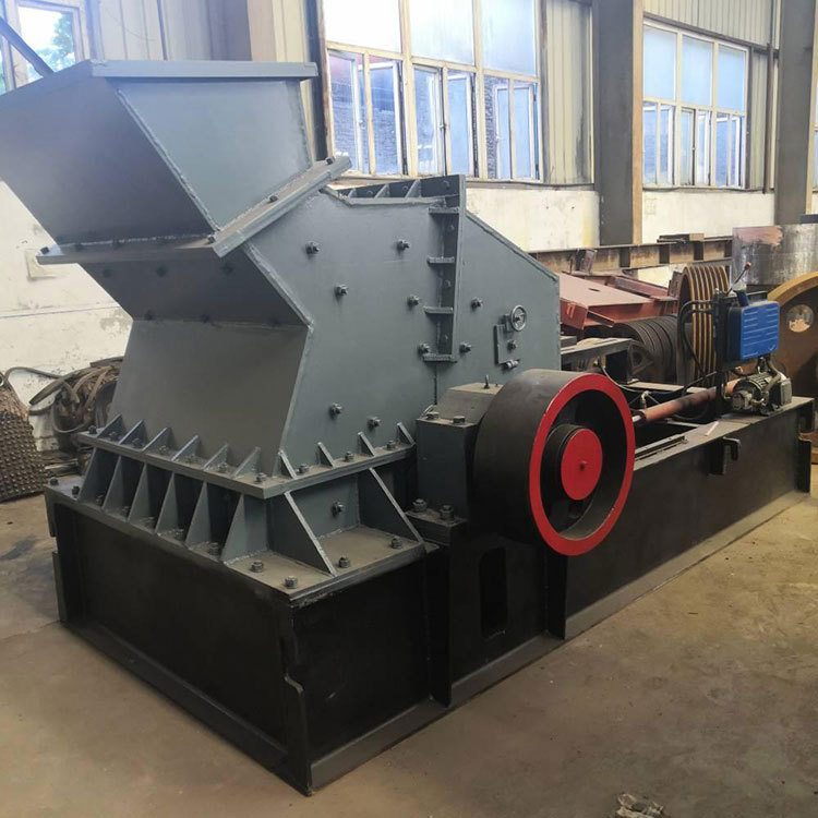 液压开箱制砂机石块第三代鹅卵石破碎机长石子粉碎机