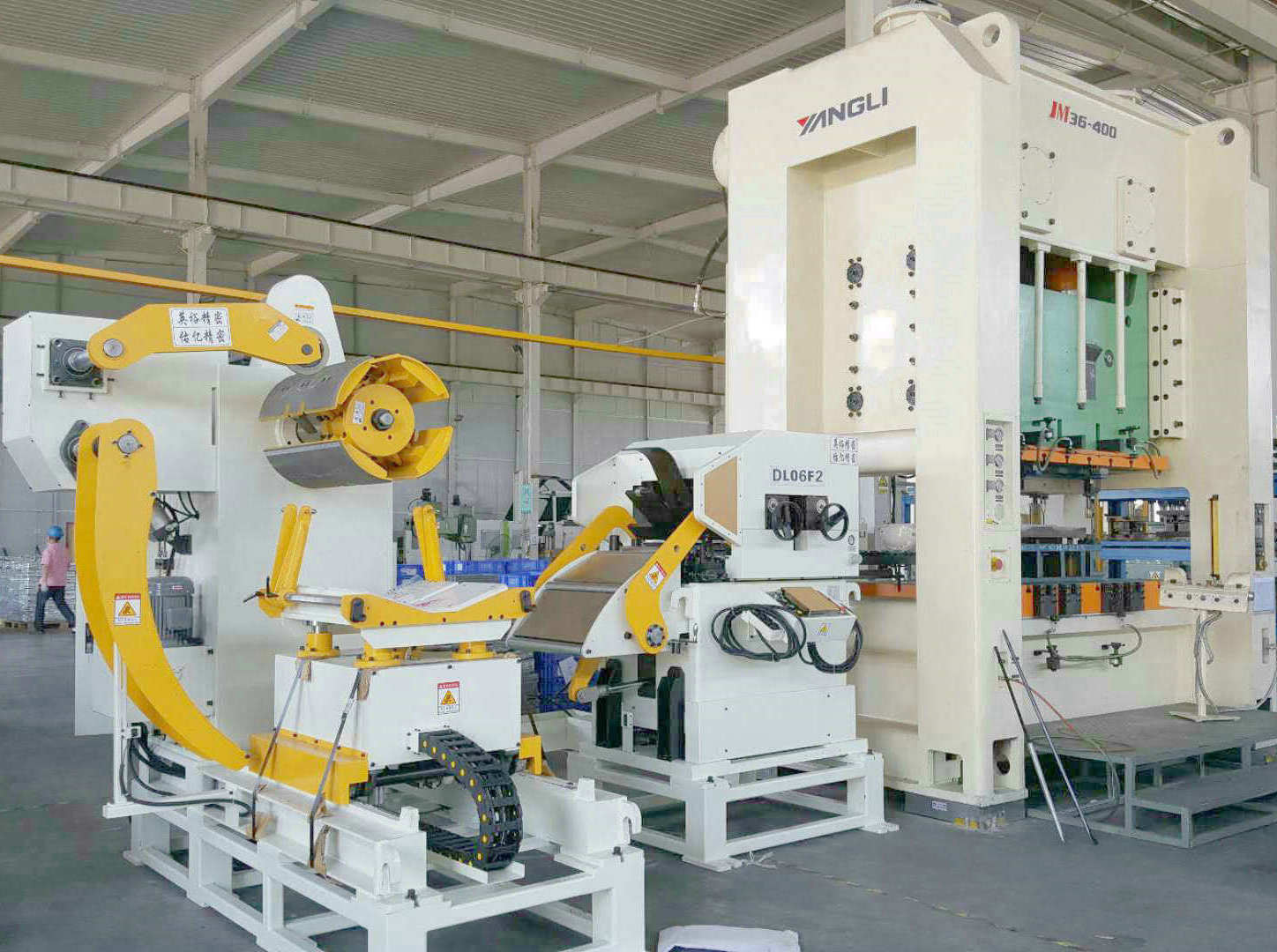 佑亿生产不同卷料自动冲压三合一开卷整平送料机 冲床伺服送料器