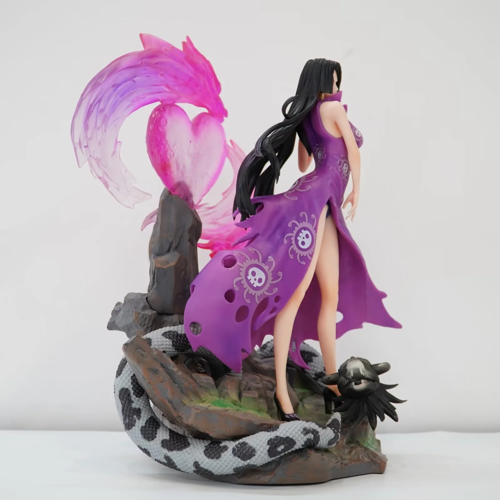 海贼王 gk 七武海共鸣 幻影女帝 可发光 雕像 场景 模型 盒装手办