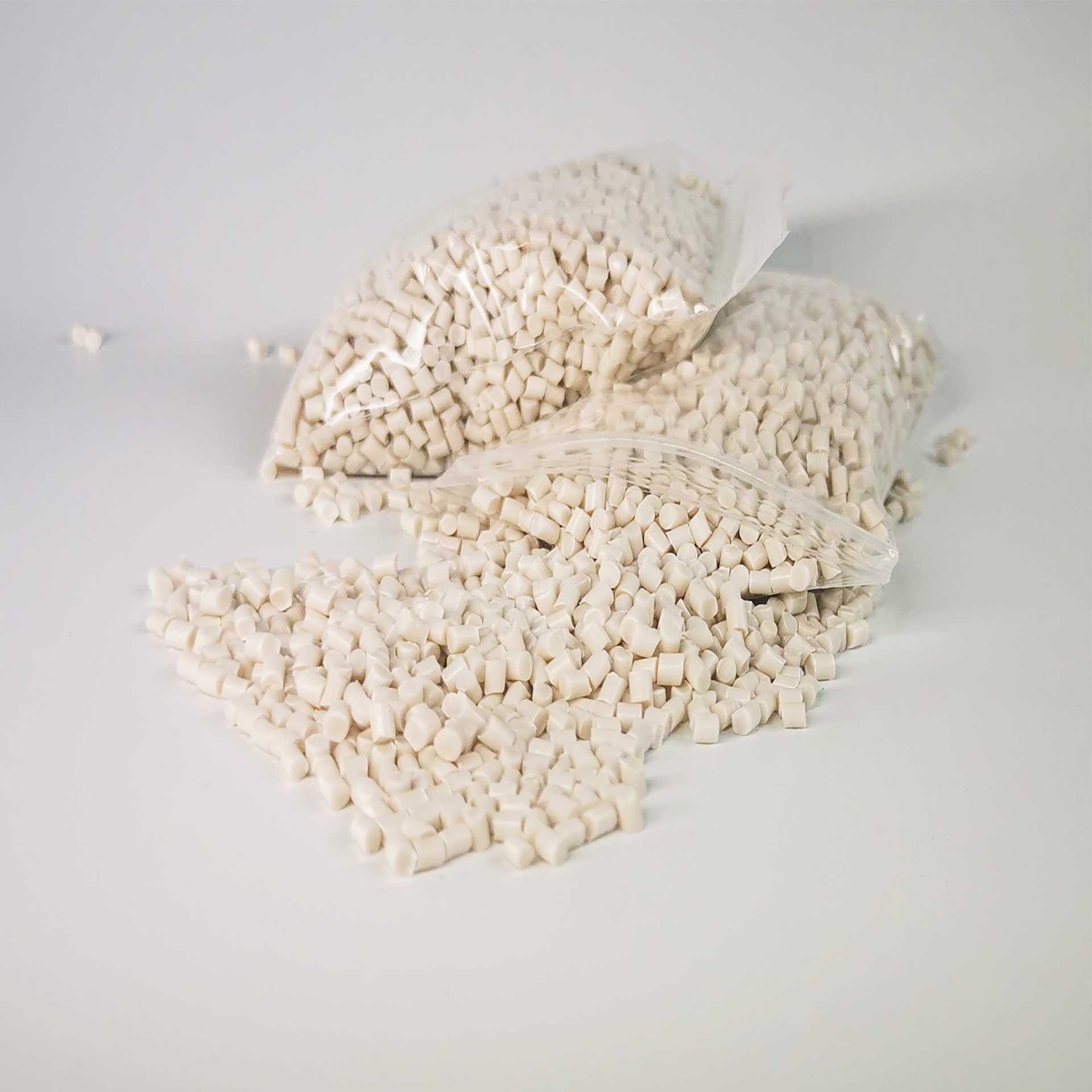 高透款可堆肥降解材料环保快递包装专用全生物降解玉米淀粉基母粒