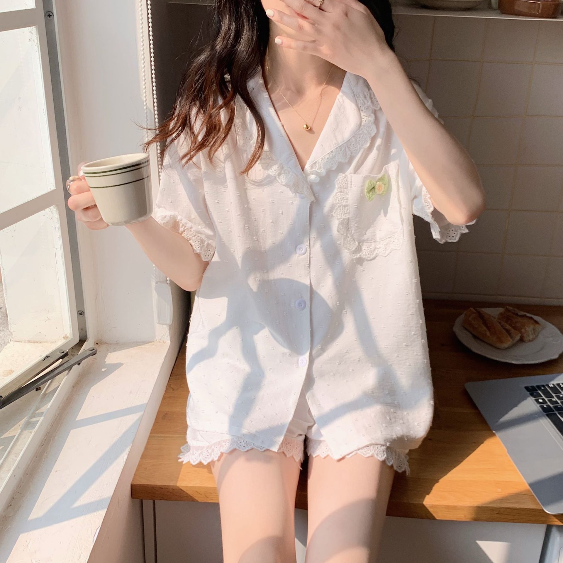 2023 New Pajamas Women's Summer Cardigan Short-Sleeved Shorts Lace Lapel Small Fresh Home Wear Suit Wholesale