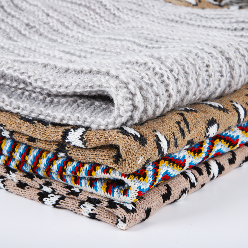 厂家批发针织开司米面料多彩粗针编织提花毛线面料服装鞋帽面料