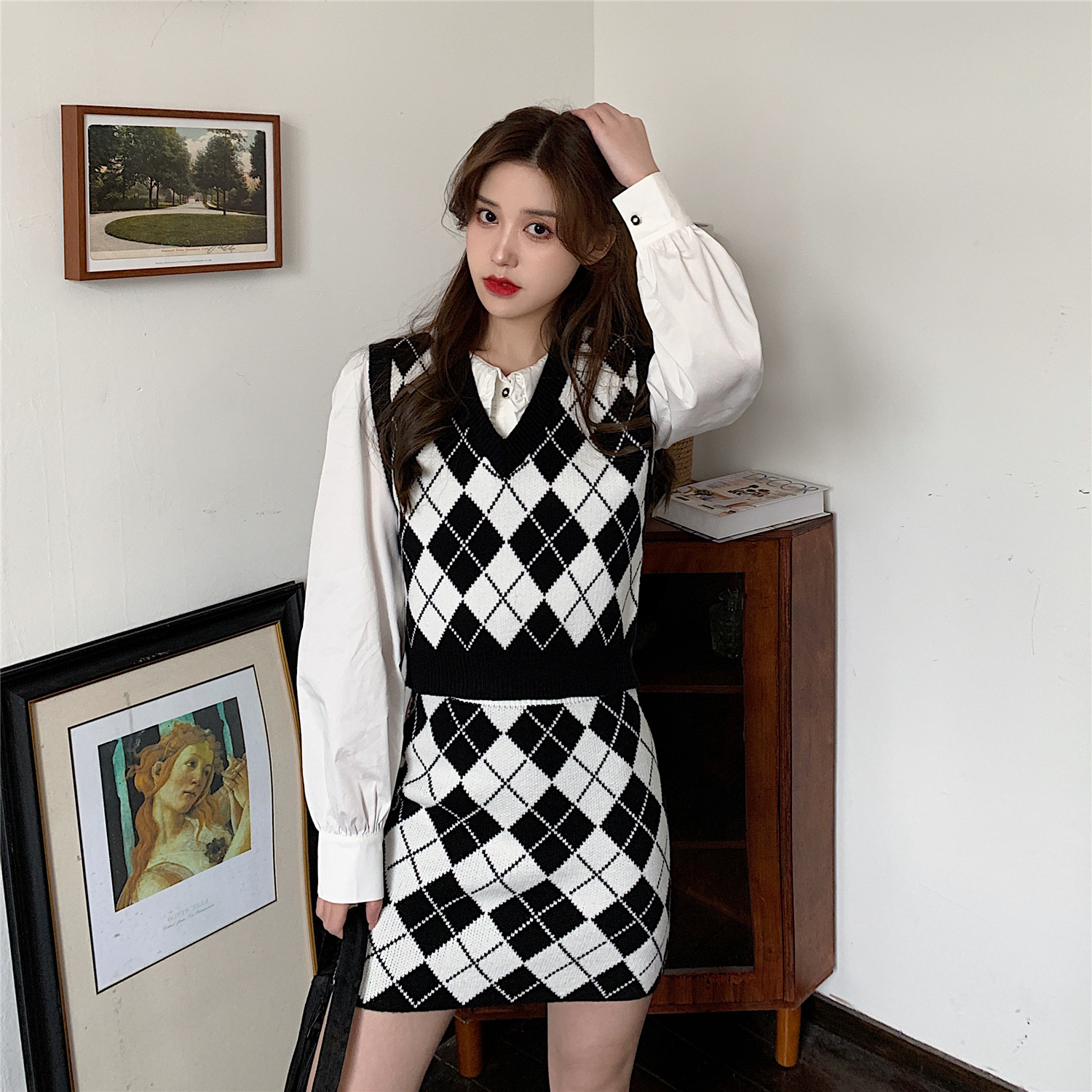美式学院风针织套装女百搭菱格马甲半身裙白衬衫