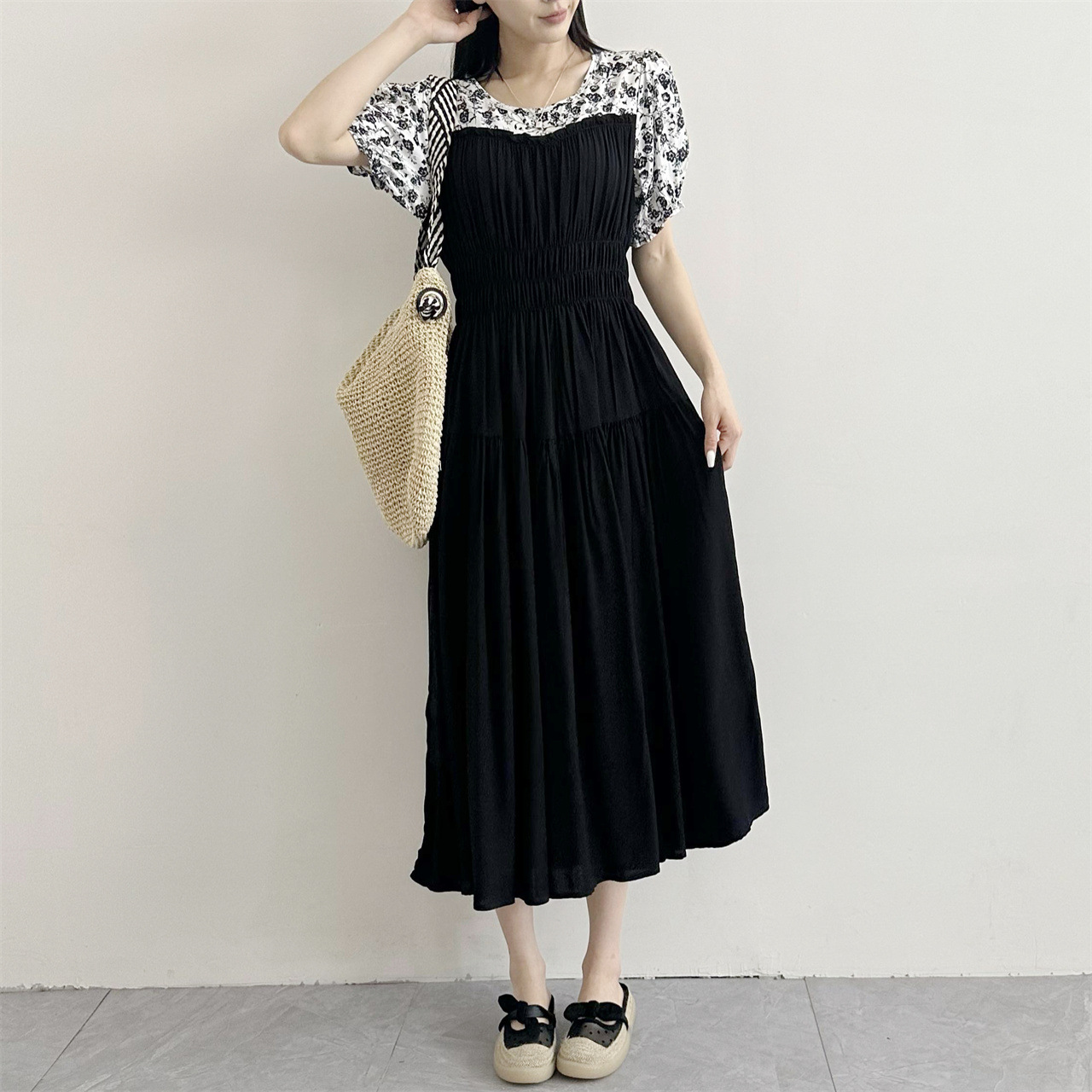 2024年夏季薄款棉绸连衣裙女士大码收腰显瘦人造棉拼接花色中长裙