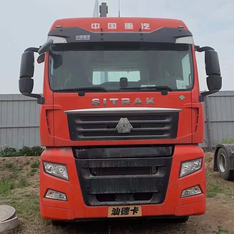 中国重汽汕德卡国六天然气lng440马力牵引车-阿里巴巴